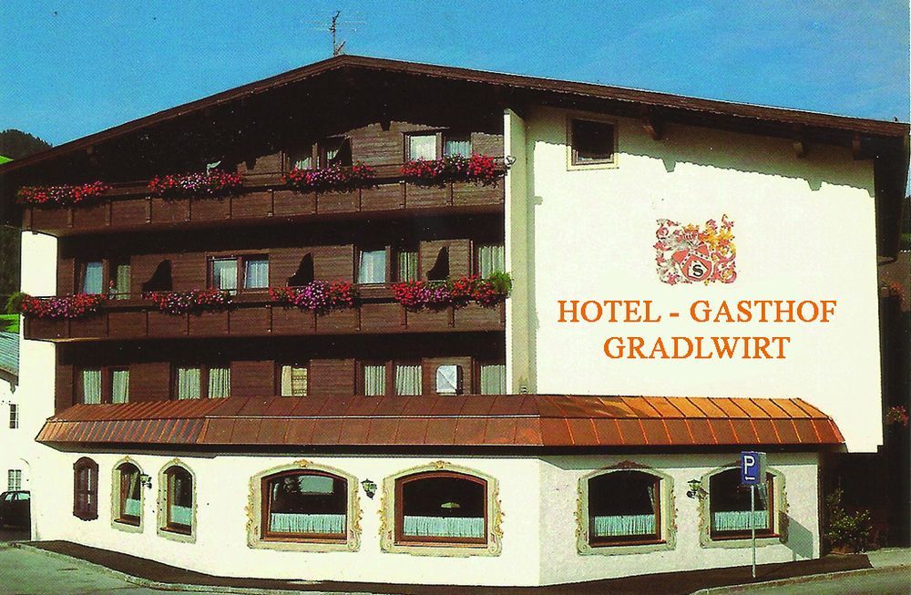 Hotel Restaurant Gradlwirt Niederndorf  Esterno foto