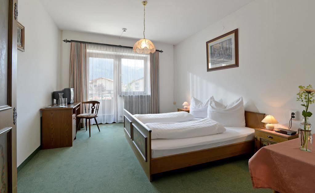 Hotel Restaurant Gradlwirt Niederndorf  Esterno foto