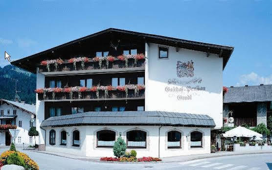 Hotel Restaurant Gradlwirt Niederndorf  Esterno foto